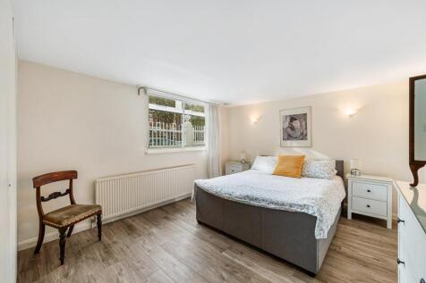 The Avenue, Chiswick photo 3
