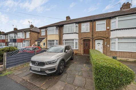 Uxbridge, UB10 - property photo