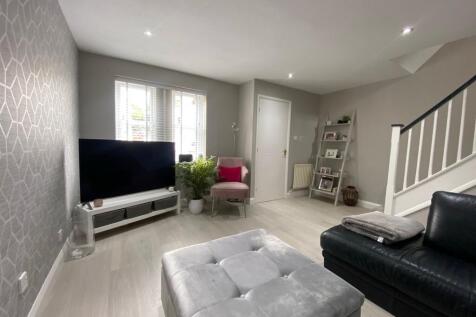 Doefield Avenue, Worsley, M28 photo 3