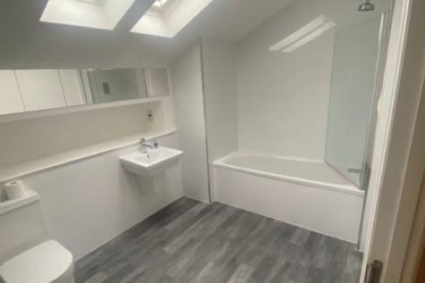 12 Woodside Terrace flat 3/1 Bathroom