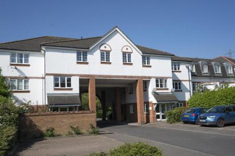 12 Mountcombe House SW19 external 1.jpg