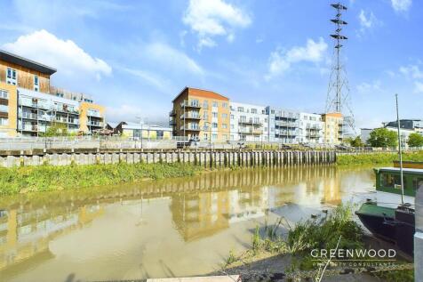 CAM01514G0-PR0106-STILL001.jpg