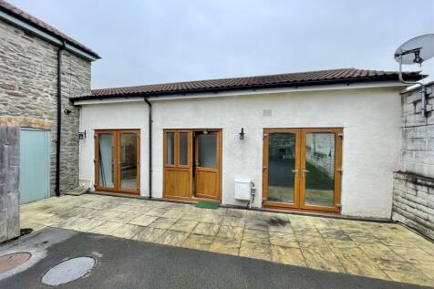 Bristol, BS15 - property photo