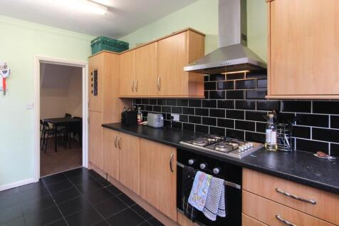 Inglefield Avenue, Heath photo 4