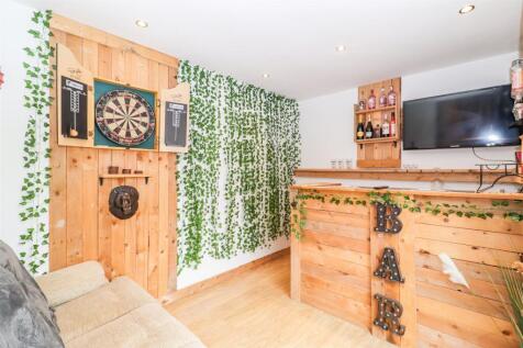 GARAGE CONVERSION/GARDEN ROOM