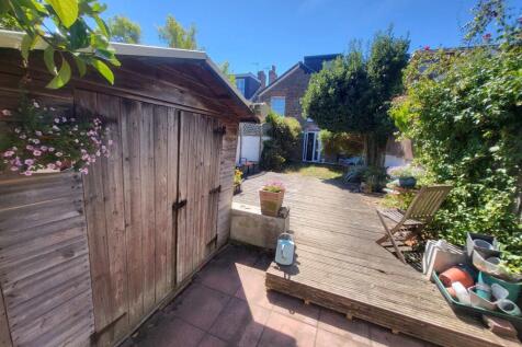 Garden rear