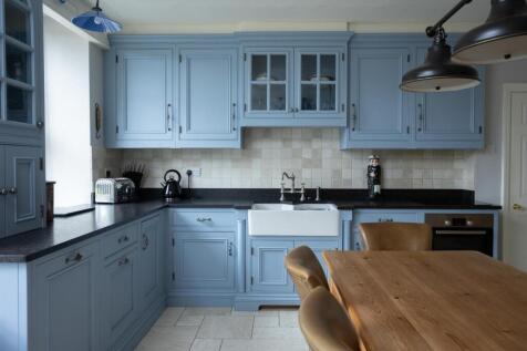 Kitchen breakfast room