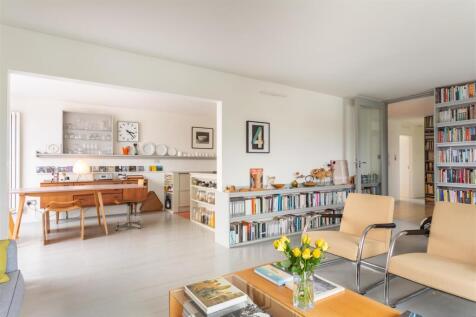 Living room to Kitchen/Diner