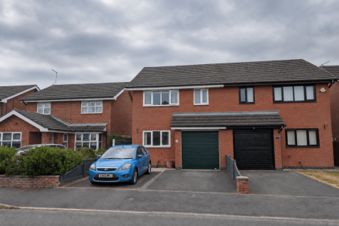 3 Bed furnised semi
