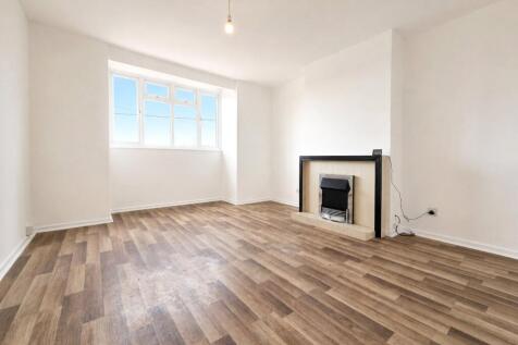 Eastwood Road, Rayleigh, Essex, SS6 photo 4