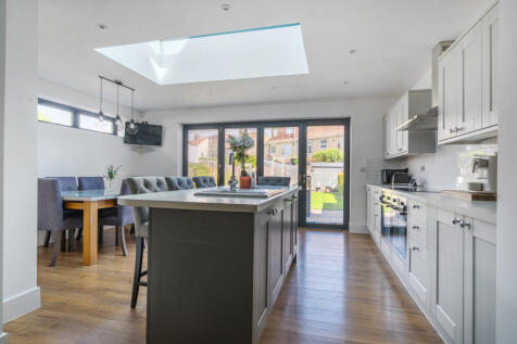 1434128-19-69c472...