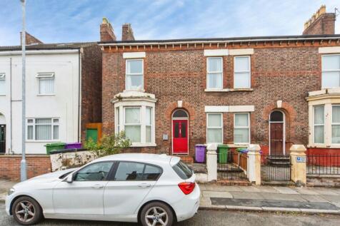 Welcome to this substantial five-bedroom end-terrace family home situated on the popular Grey Road in Walton, L9. Offering generous accommodation across three floors, this well-proportioned property p