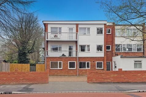 Studio flat on 25A London Road, Oxford, OX3, £1,295/mo
