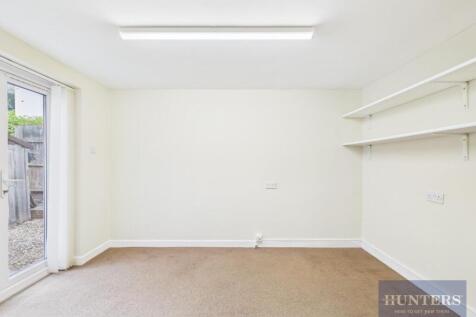 CAM02975G0-PR0204-STILL002.jpg