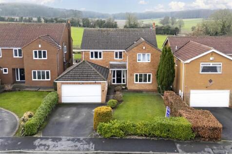 001 - 94 Valley Drive.jpg