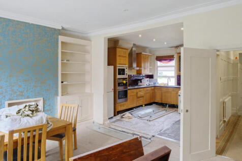 First Floor Flat, 28 Third Avenue, Acton, London, W3 7RT