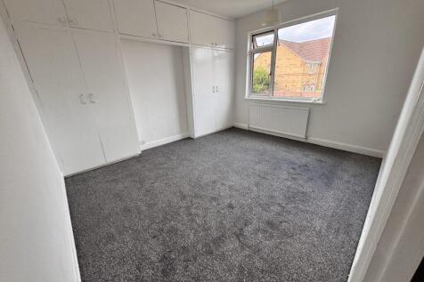 Oakwood Lane, Leeds, LS8 photo 5