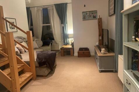Carlton Road, Whalley Range photo 3