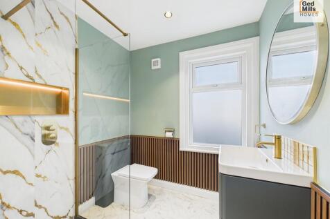 CAM02899G0-PR0068...