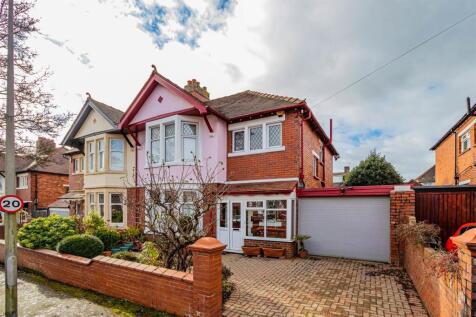 Cardiff, CF23 - property photo