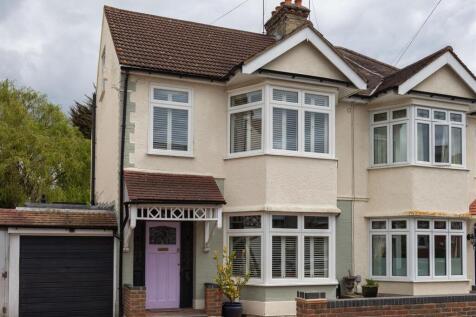 Forest View, E17
