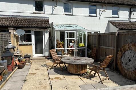 Hillworth Road, Devizes, Wiltshire, SN10 photo 4