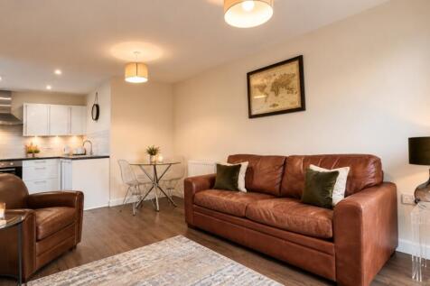 Q2, Watlington Street, Reading, Berkshire, RG1 photo 3