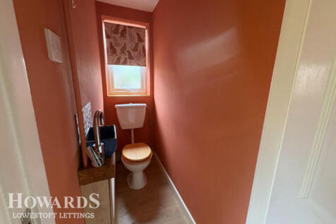 Ontario Road, LOWESTOFT photo 5