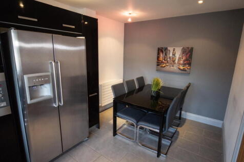 12 Southgate Fold, Honley, HD9 photo 4