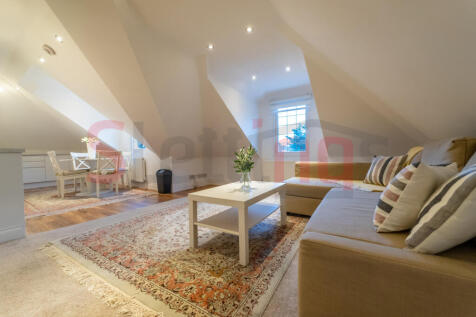 2 bed flat to rent Ashcombe Gardens, Edgware HA8