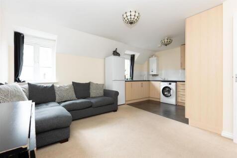 Lounge/Kitchen