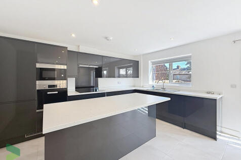 Fitted Dining / L...