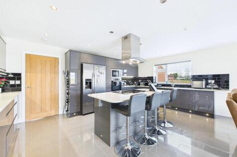 Open Plan Kitchen/Dining/Living Room