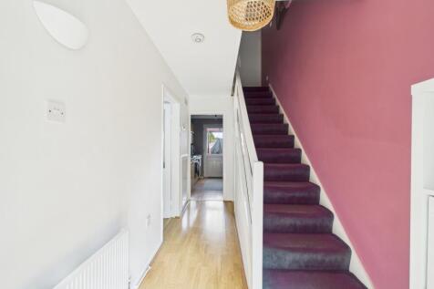 CAM02023G0-PR0170-STILL016