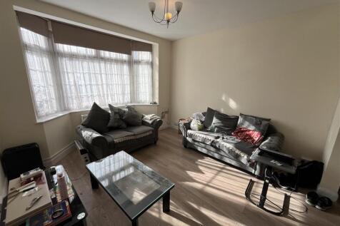 Ellerdine Road, Hounslow photo 3