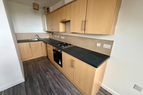 Imperial Court, Burnley, BB12 photo 3