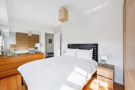 33f Copenhagen Gardens-9.jpg