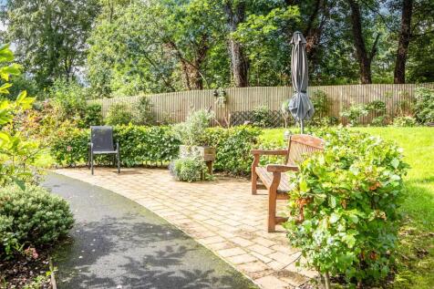 Kenton Lodge Gardens.jpg