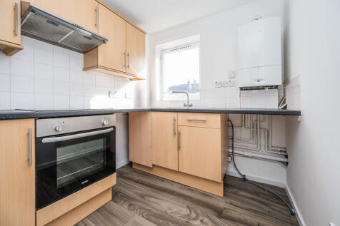 Kensington Court, London Road South photo 4