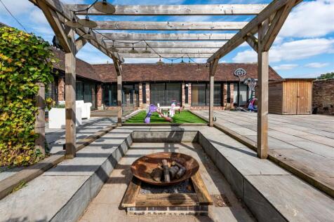 The Fold Yard-external-04.jpg