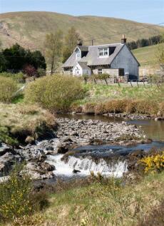 Crook Cottage and Ettrick Water
