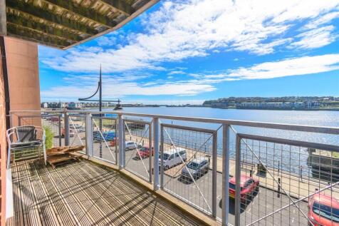 ENCLOSED BALCONY
