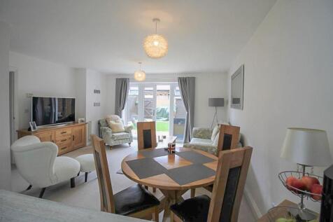 Copse Close, Fleet, GU51 photo 3
