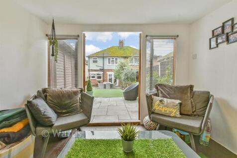 Workshop/Outbuildings