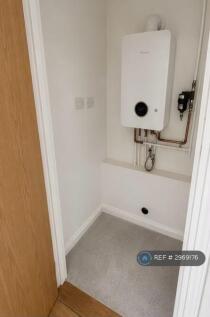 Addison Road, Sarisbury Green, Southampton, SO31 photo 4