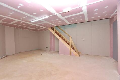 138StokeNewingtonHighStLondonBuildingPhoto7Large