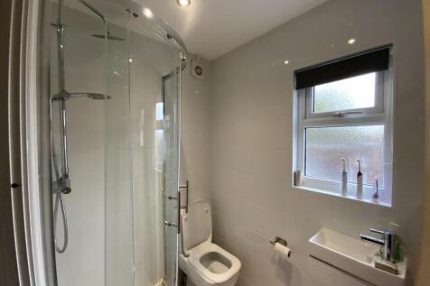 Balfour Road, Nottingham, Lenton, NG7 1NY photo 5