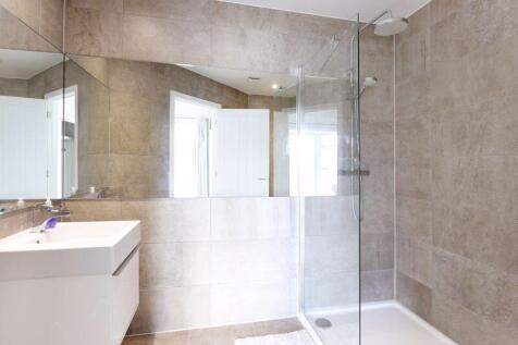 Master ensuite
