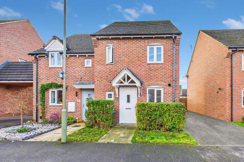 CAM01354G0-PR0616-STILL001.1