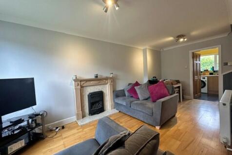 Lancaster Way, Clifton Moor photo 3